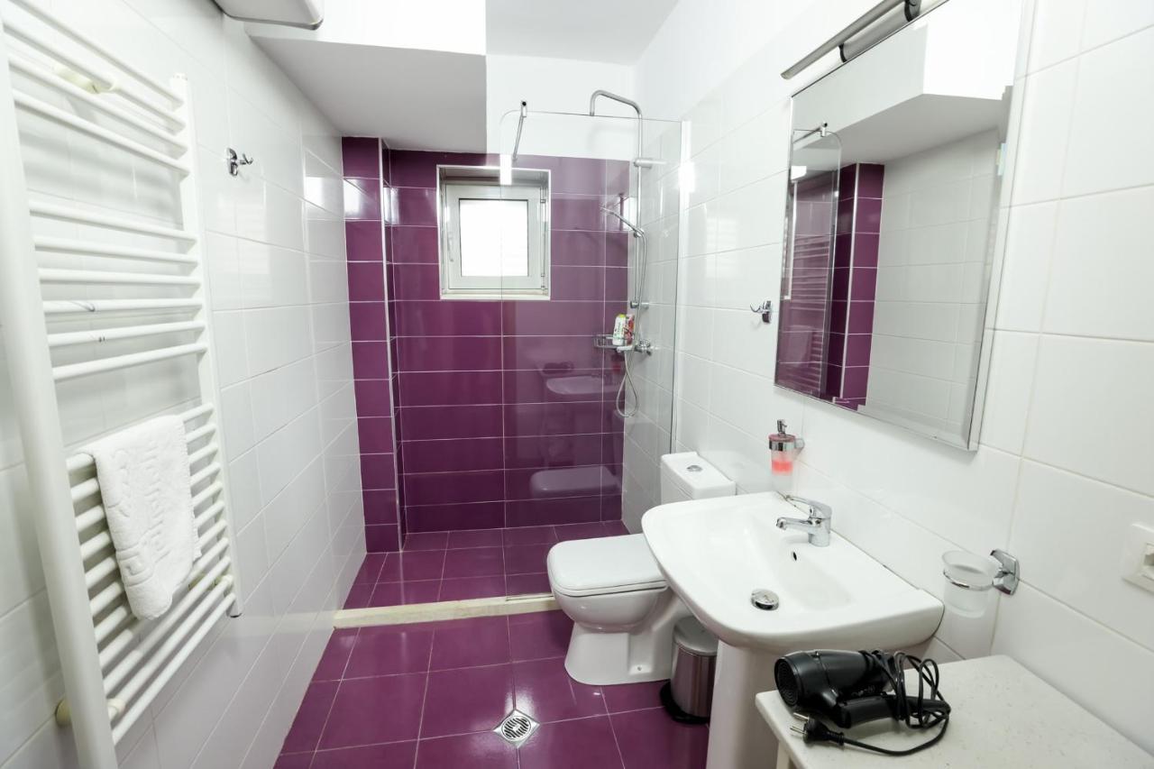 Elior Apartment *